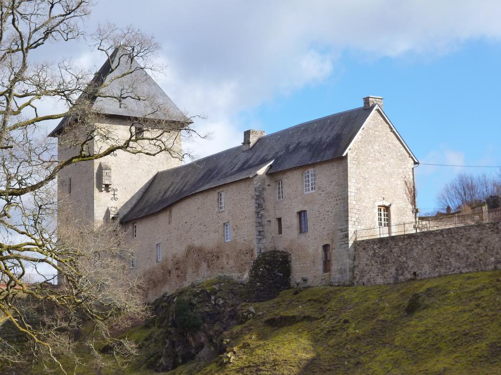 Chambres D'Hotes L'Hirondelle Du Lac Peyrat-le-Château 外观 照片